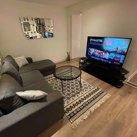 Le Black & White, Hyper Centre - Paisible- Wifi Hd- Netflix- Proche Gare -Ideal Couple Et Business Niort Exterior photo